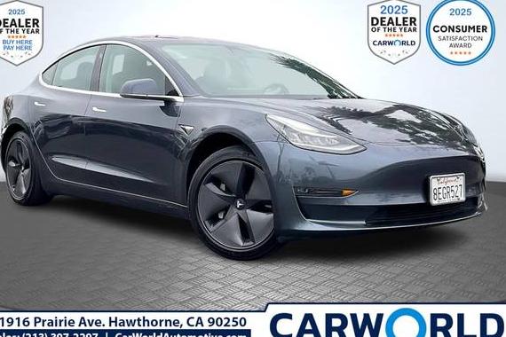 TESLA MODEL 3 2018 5YJ3E1EA0JF016496 image TESLA MODEL 3 2018 5YJ3E1EA0JF016496 image